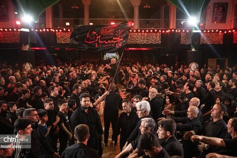شب های محرم در حسینیه اعظم زنجان