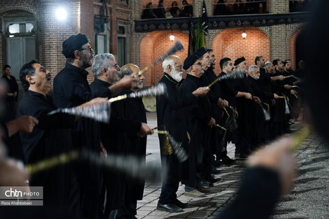 عزاداری در حسینیه تاریخی مجتهد اردبیلی