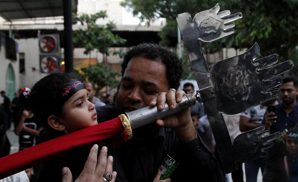 آیین کهن علمشویی در بندرعباس؛ تجلی پیوند آب، ایمان و سنت