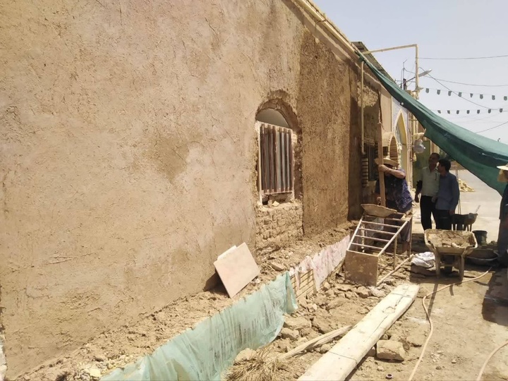 مرمت مسجد تاریخی باقرآباد بافق به پایان رسید/ آماده‌سازی برای عزاداری‌های محرم