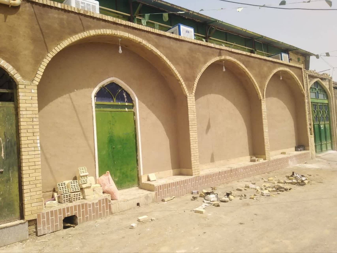 مرمت مسجد تاریخی باقرآباد بافق به پایان رسید/ آماده‌سازی برای عزاداری‌های محرم