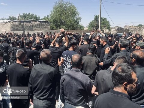 تعزیه ارمغانخانه با قدمت 400 سال