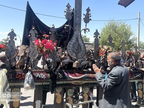 تعزیه ارمغانخانه با قدمت 400 سال
