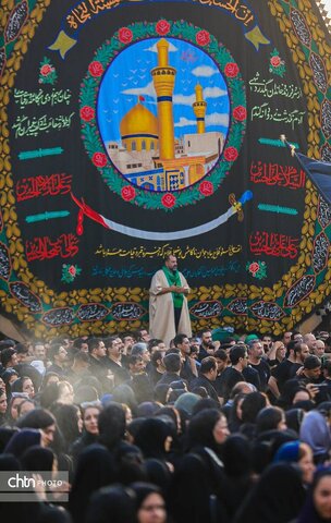 آئینی برآمده از دل تاریخ در میعادگاه عاشقان امام حسین(ع) در عاشورای حسینی تفت