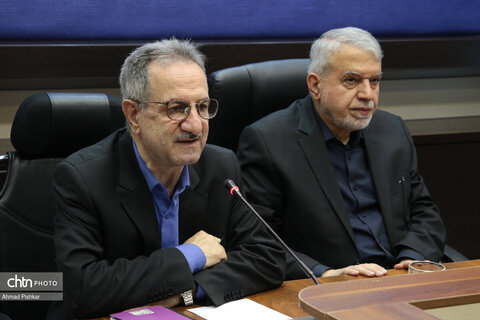 نشست مشترک وزیر میراث‌فرهنگی، گردشگری و صنایع‌دستی با مدیران معاونت گردشگری