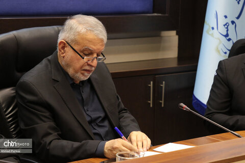 نشست مشترک وزیر میراث‌فرهنگی، گردشگری و صنایع‌دستی با مدیران معاونت گردشگری