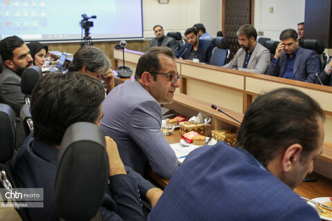 نشست مشترک وزیر میراث‌فرهنگی، گردشگری و صنایع‌دستی با مدیران معاونت گردشگری