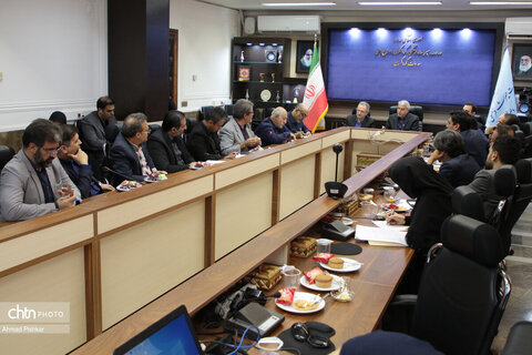 نشست مشترک وزیر میراث‌فرهنگی، گردشگری و صنایع‌دستی با مدیران معاونت گردشگری