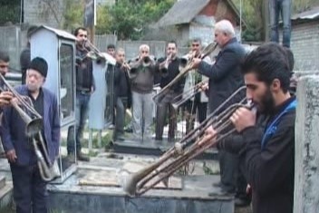 محرمی به رنگ طبری، نگاهی به آیینهای عزاداری در مازندران