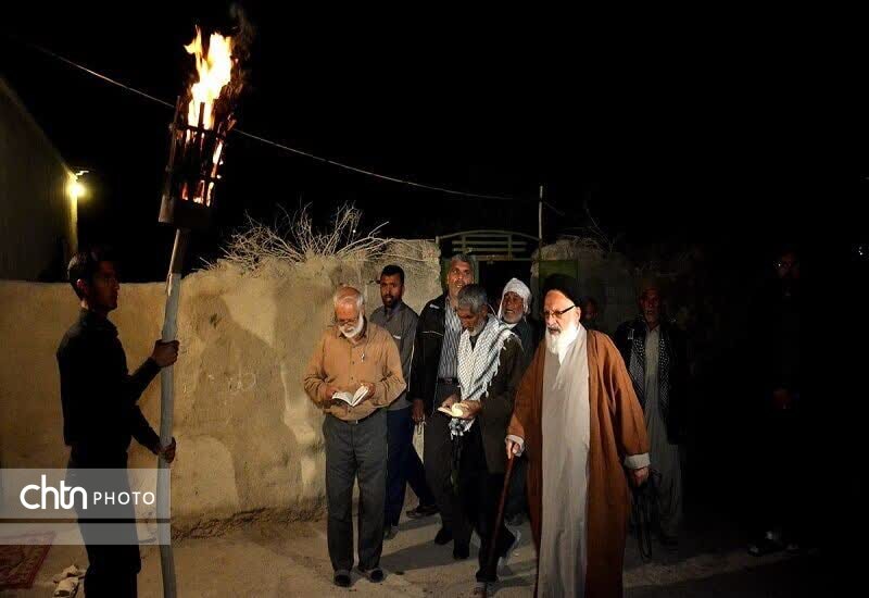 آیینهای عزاداری محرم در سیستان و بلوچستان/ از مشعل تا تابوت گردانی