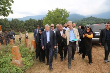 تأکید وزیر میراث‌فرهنگی بر احیای دیوار تاریخی تمیشه در کردکوی/ ضرورت تبدیل محوطه باستانی به سایت‌موزه ملی