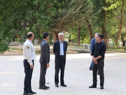 معاون استاندار لرستان از مجموعه قلعه فلک‌الافلاک بازدید کرد.