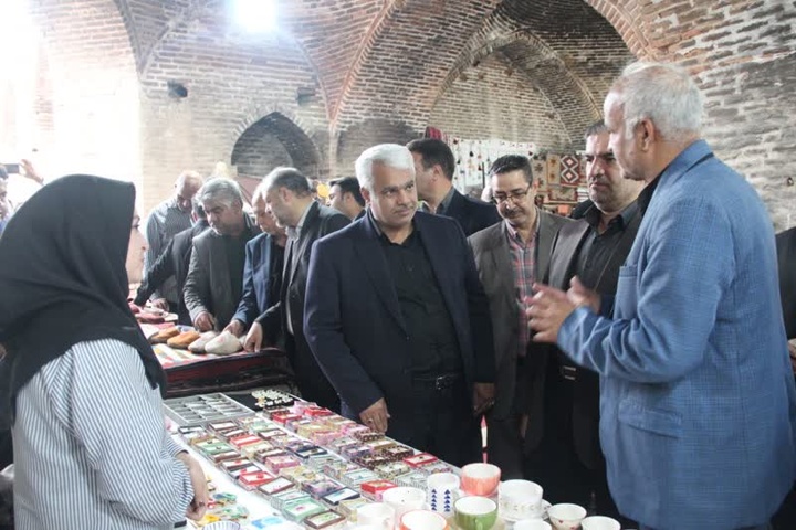 برگزاری نمایشگاه صنایع دستی و سوغات‌ در فریمان