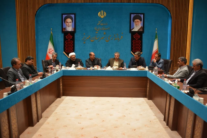 فرصت‌های شهرستان مهریز نیازمند توجه است