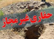 دستگیری حفاران غیرمجاز و کشف سفال‌های تاریخی در روستای احمدآباد
