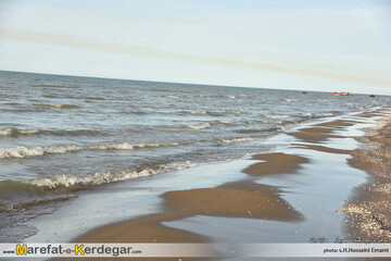 ساحل لاریم شهرستان جویبار مجوز  تفریحات دریایی گرفت