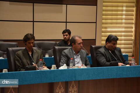 فرصت‌های شهرستان مهریز نیازمند توجه است