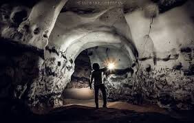 غار بتخانه، ستون‌های خیال‌انگیز و افسانه‌ای کوهدشت لرستان