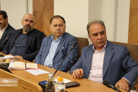 نشست مشترک مسئولان ارشد اقتصادی کشور با نمایندگان بخش خصوصی، انجمن‌های صنفی و فعالان سه حوزه میراث‌فرهنگی، گردشگری و صنایع‌دستی