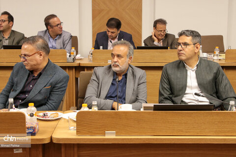 نشست مشترک مسئولان ارشد اقتصادی کشور با نمایندگان بخش خصوصی، انجمن‌های صنفی و فعالان سه حوزه میراث‌فرهنگی، گردشگری و صنایع‌دستی