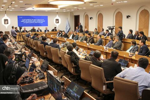 نشست مشترک مسئولان ارشد اقتصادی کشور با نمایندگان بخش خصوصی، انجمن‌های صنفی و فعالان سه حوزه میراث‌فرهنگی، گردشگری و صنایع‌دستی