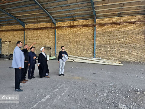 بازدید سرپرست میراث‌فرهنگی قم از مجتمع‌های گردشگری