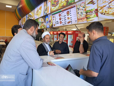 پایش میدانی زیرساخت‌های خدماتی و گردشگری با حضور مسئولان میراث‌فرهنگی قم