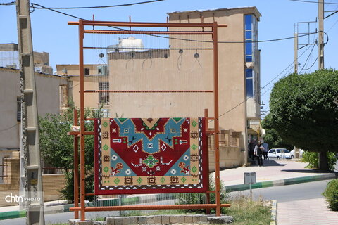 المان گلیم نقش برجسته