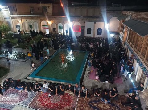 برگزاری مراسم سقاخانه سنتی بروجرد