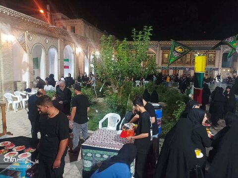 برگزاری مراسم سقاخانه سنتی بروجرد