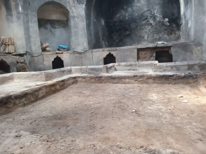 ساماندهی حمام تاریخی روستای دورباش تکاب با مشارکت خیران میراث‌فرهنگی