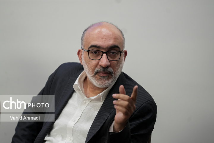 نشست وزیر میراث فرهنگی گردشگری و صنایع دستی با روسای تشکل های بومگردی کشور