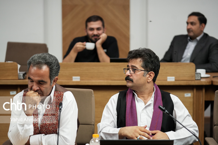 نشست وزیر میراث فرهنگی گردشگری و صنایع دستی با روسای تشکل های بومگردی کشور