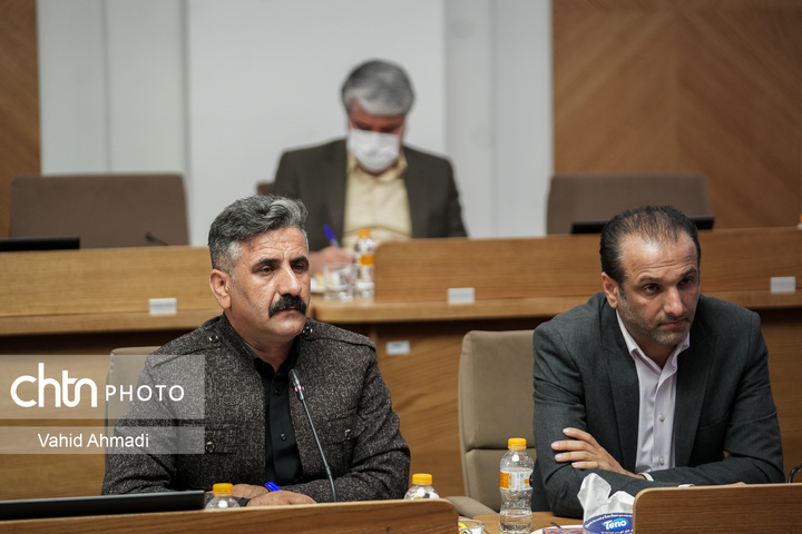 نشست وزیر میراث فرهنگی گردشگری و صنایع دستی با روسای تشکل های بومگردی کشور