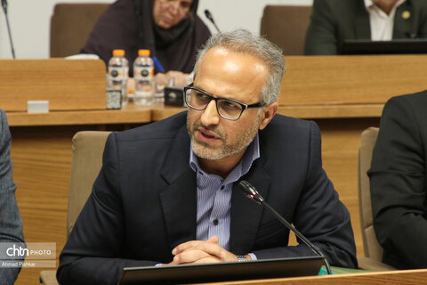 نشست صالحی امیری با نمایندگان تشکل ها، مدیران کل و معاونین صنایع دستی کل کشور