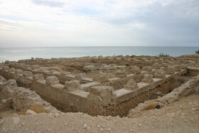 سیراف شهری ست که موج‌های ساحلش در گوش تاریخ، قصه های هزارساله را زمزمه می کند