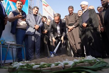 کلنگ‌زنی اولین هتل ۵ ستاره جنوب آذربایجان غربی در مهاباد