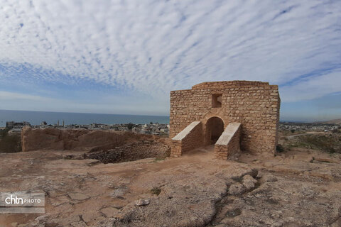 سیراف شهری ست که موج‌های ساحلش در گوش تاریخ، قصه های هزارساله را زمزمه می کند.