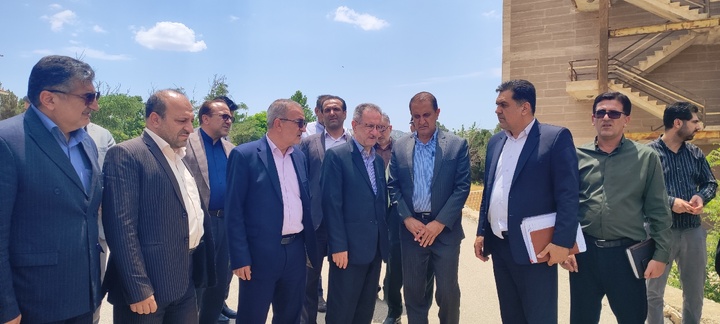 بازدید معاون گردشگری کشور از پروژه سرمایه‌گذاری پردیس دانشگاه آزاد یاسوج