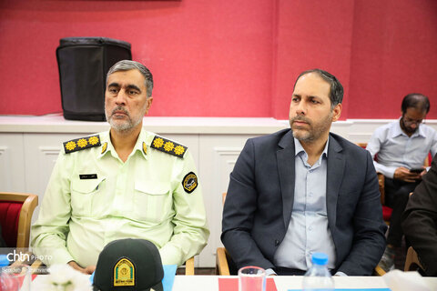 نشست معاون گردشگری و رئیس ستاد اجرایی خدمات سفر کشور با مدیران و انجمن‌های صنفی گردشگری خوزستان