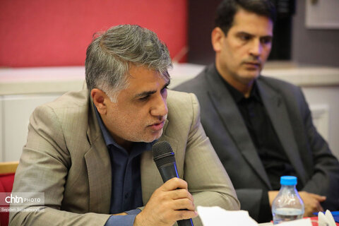 نشست معاون گردشگری و رئیس ستاد اجرایی خدمات سفر کشور با مدیران و انجمن‌های صنفی گردشگری خوزستان
