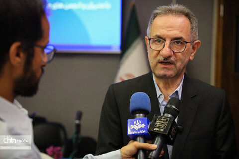 بوم‌گردی‌ها می‌توانند ظرفیت اقامتی خوبی برای زائران اربعین حسینی باشند/ ایجاد بازارچه‌های صنایع‌دستی در مبادی مرزی کشور/ پنج هزارمتر سایه‌بان در مرز شلمچه ساخته می‌شود  