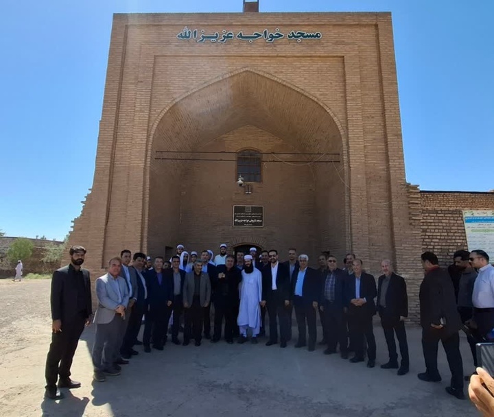 بازدید معاون امور مجلس، حقوقی و استان‌ها وزارت میراث‌فرهنگی، گردشگری و صنایع‌دستی از مجموعه تاریخی خواجه عزیز الله تربت جام