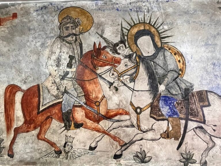 سنت نگارگری بر بقعه تاریخی لنگرود