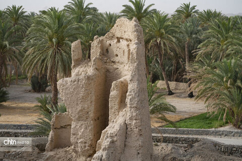 قلعه شیشه ریز