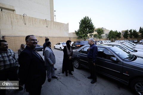 دیدار با هنرمندان قلمزن اصفهان در سفر مهاون صنایع دستی کشور