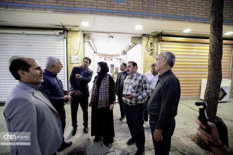 دیدار با هنرمندان قلمزن اصفهان در سفر مهاون صنایع دستی کشور