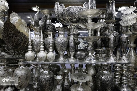 دیدار با هنرمندان قلمزن اصفهان در سفر مهاون صنایع دستی کشور