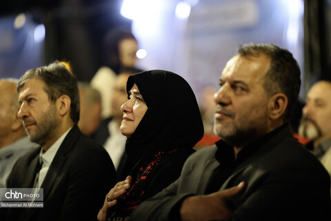 افتتاح گذر صنایع دستی ایران در چهار باغ عباسی با حضور مریم جلالی معاون صنایع دستی کشور