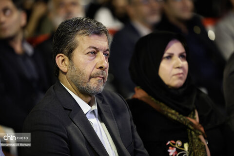 افتتاح گذر صنایع دستی ایران در چهار باغ عباسی با حضور مریم جلالی معاون صنایع دستی کشور